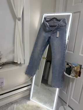 PacSun Light Wash Boyfriend Jeans